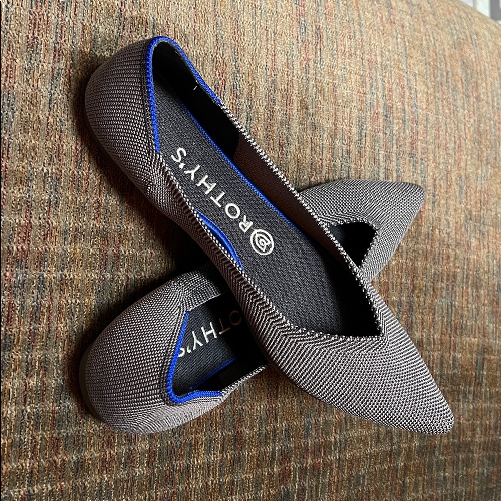 Rothy's Blue and Gray Women's Flats Size 9 Worn handful of times - Picture 2 of 6